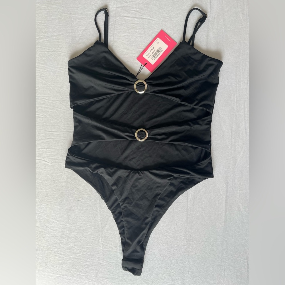 TAG ON!! Edikted Size Small Black Body Suit
